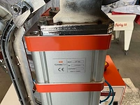 2023 gromfast gf-99 automatische eyelet pneumatische pers - afbeelding 8 van  8