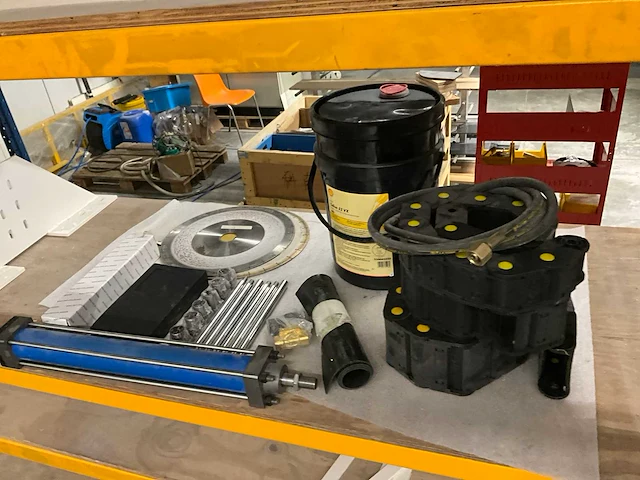 2023 igoldencnc ibs-b- cnc zaag/freesmachine - afbeelding 23 van  28