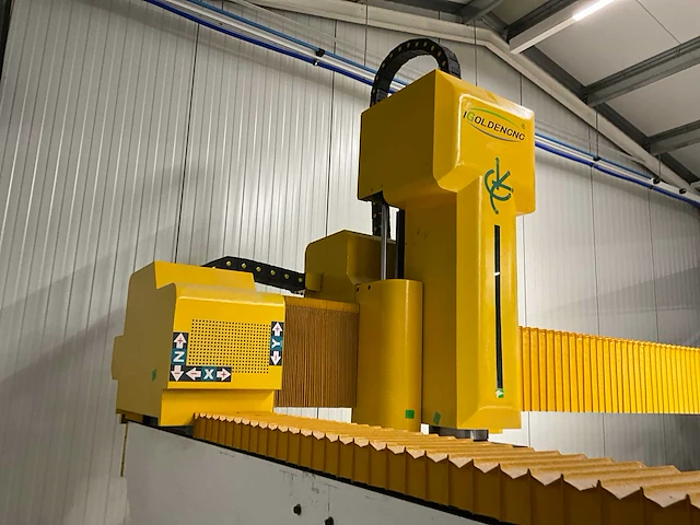 2023 igoldencnc ibs-b- cnc zaag/freesmachine - afbeelding 9 van  28