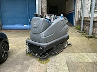 2023 kärcher b250r zelfrijdende veegmachine - afbeelding 1 van  35