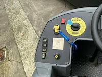 2023 kärcher b250r zelfrijdende veegmachine - afbeelding 16 van  35