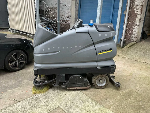 2023 kärcher b250r zelfrijdende veegmachine - afbeelding 12 van  35