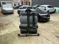 2023 kärcher b250r zelfrijdende veegmachine - afbeelding 30 van  35
