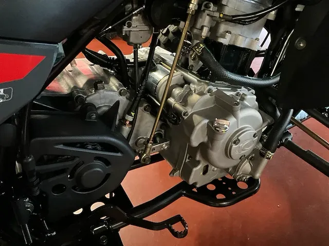 2023 kymco maxxer 300 quad - afbeelding 16 van  16