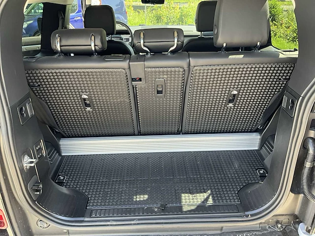 2023 land rover defender 90 - afbeelding 25 van  39