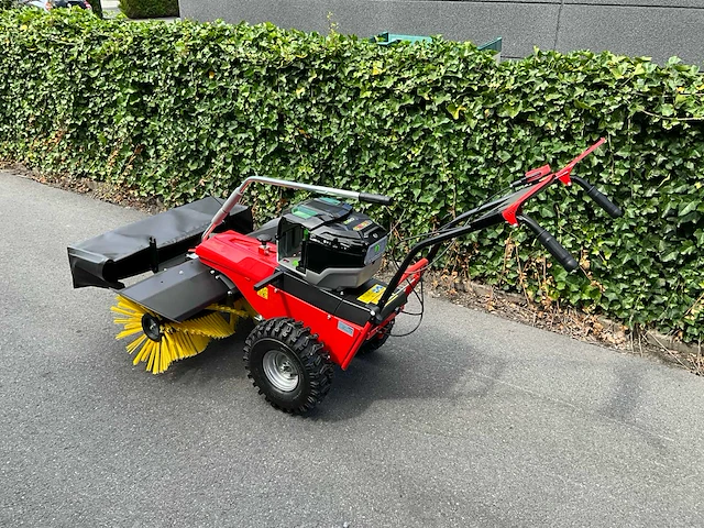 2023 meclean frontsweep pro 82-b straatveegmachine - afbeelding 8 van  14