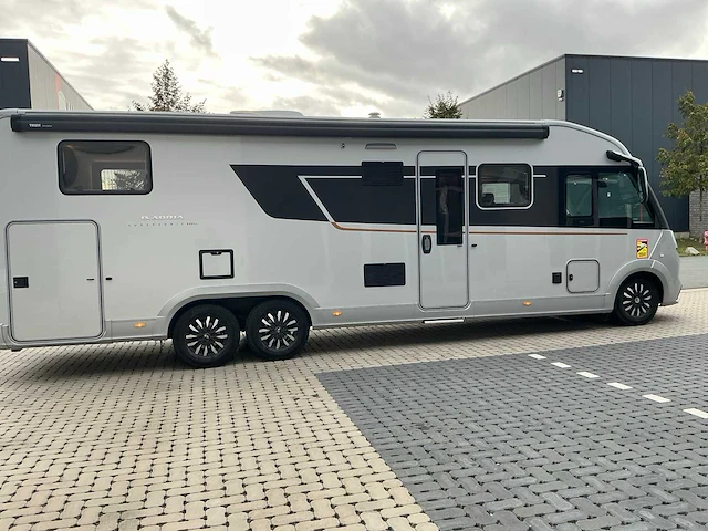 2023 mercedes-benz adria supersonic 890ll camper - afbeelding 34 van  37