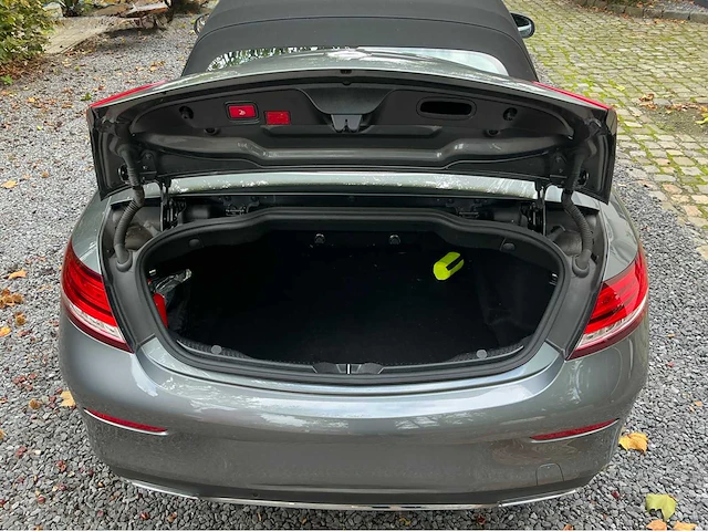 2023 mercedes-benz c220d cabrio personenauto - afbeelding 24 van  24