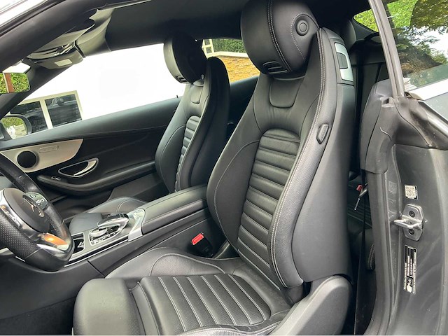 2023 mercedes-benz c220d cabrio personenauto - afbeelding 4 van  24