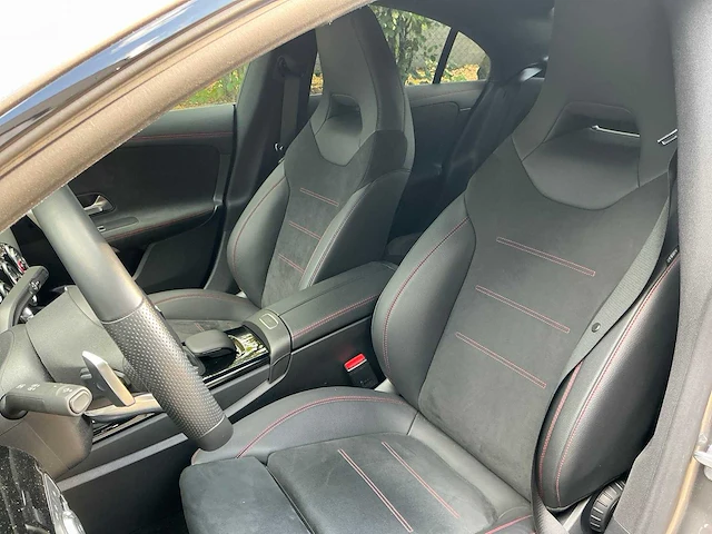2023 mercedes-benz cla180 personenauto - afbeelding 3 van  31