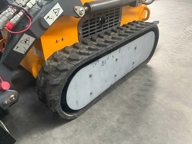 2023 mini skid jkl-380 rupsgraafmachine - afbeelding 4 van  22