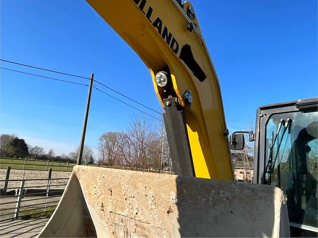 2023 new holland e 60 d rupsgraafmachines *384,5 draaiuren* - afbeelding 13 van  52