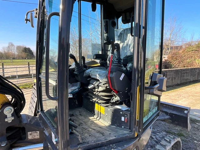 2023 new holland e 60 d rupsgraafmachines *384,5 draaiuren* - afbeelding 18 van  52