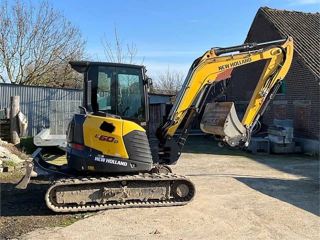 2023 new holland e 60 d rupsgraafmachines *384,5 draaiuren* - afbeelding 49 van  52