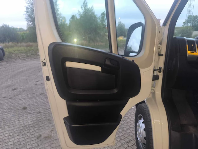 2023 peugeot boxer – 2.2 bluehdi (103 kw) trekhaak garantie! - afbeelding 24 van  33