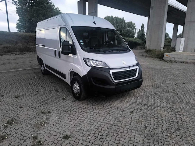2023 peugeot boxer – 2.2 bluehdi (103 kw) trekhaak garantie! - afbeelding 7 van  33