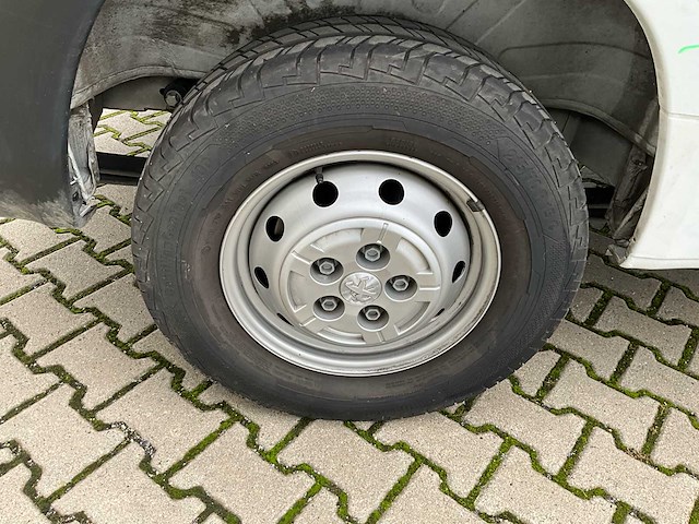 2023 peugeot boxer lichte vracht - 27000km - 3pers - trekhaak - afbeelding 3 van  53