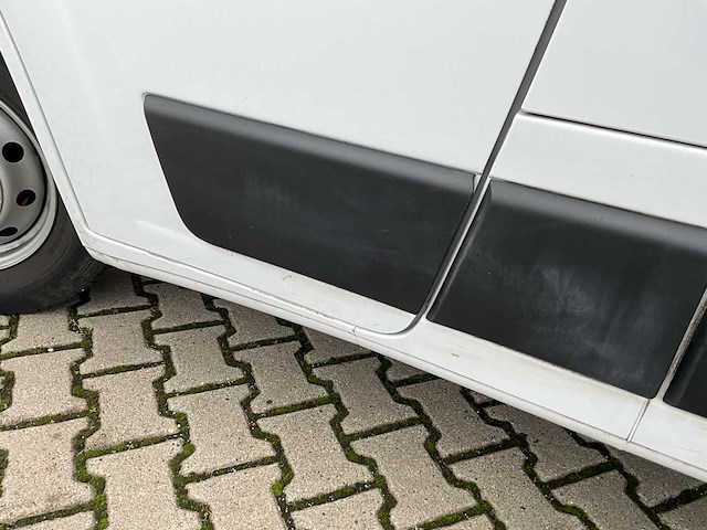 2023 peugeot boxer lichte vracht - 27000km - 3pers - trekhaak - afbeelding 6 van  53
