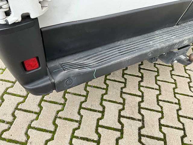 2023 peugeot boxer lichte vracht - 27000km - 3pers - trekhaak - afbeelding 7 van  53