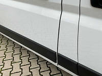 2023 peugeot boxer lichte vracht - 27000km - 3pers - trekhaak - afbeelding 13 van  53