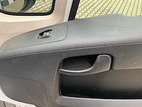 2023 peugeot boxer lichte vracht - 27000km - 3pers - trekhaak - afbeelding 31 van  53