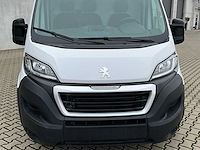 2023 peugeot boxer lichte vracht - 27000km - 3pers - trekhaak - afbeelding 52 van  53