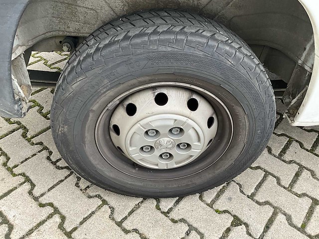 2023 peugeot boxer lichte vracht - 29000km - 3 pers. - trekhaak - afbeelding 5 van  55