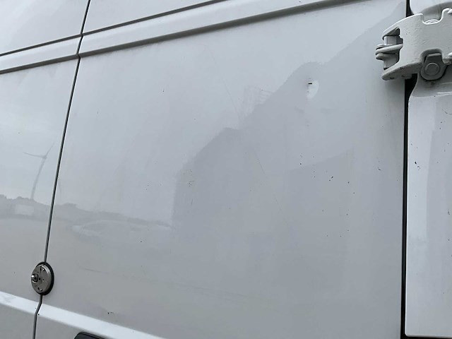 2023 peugeot boxer lichte vracht - 29000km - 3 pers. - trekhaak - afbeelding 14 van  55