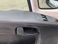 2023 peugeot boxer lichte vracht - 29000km - 3 pers. - trekhaak - afbeelding 25 van  55