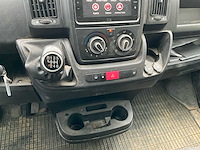 2023 peugeot boxer lichte vracht - 29000km - 3 pers. - trekhaak - afbeelding 38 van  55