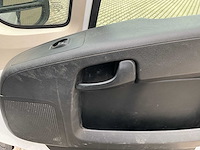 2023 peugeot boxer lichte vracht - 29000km - 3 pers. - trekhaak - afbeelding 49 van  55