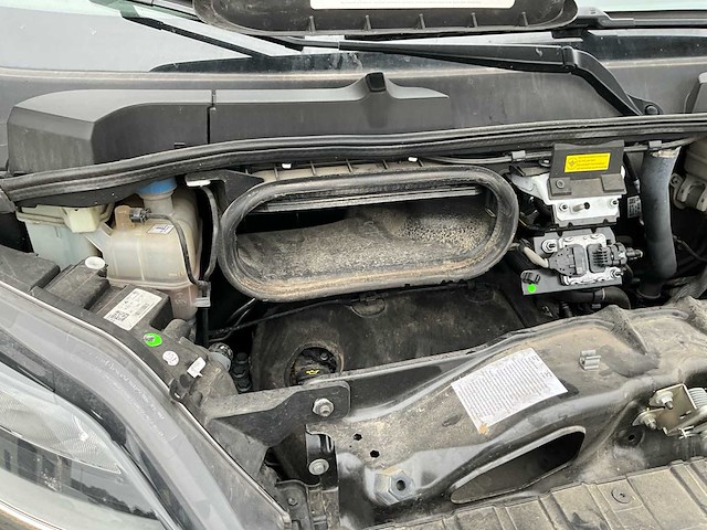 2023 peugeot boxer lichte vracht - 29000km - 3 pers. - trekhaak - afbeelding 50 van  55