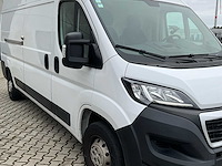 2023 peugeot boxer lichte vracht - 29000km - 3 pers. - trekhaak - afbeelding 52 van  55