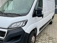 2023 peugeot boxer lichte vracht - 29000km - 3 pers. - trekhaak - afbeelding 53 van  55