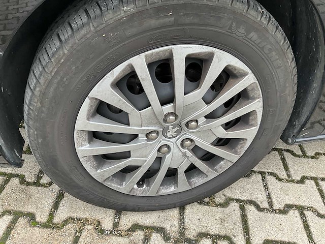 2023 peugeot expert lichte vracht - 46000km - 6 pers. - afbeelding 55 van  55