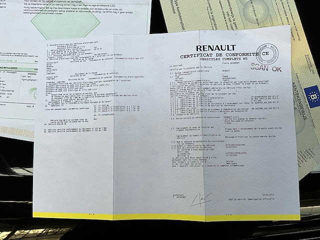 2023 renault trafic lichte vrachtwagen - afbeelding 30 van  37