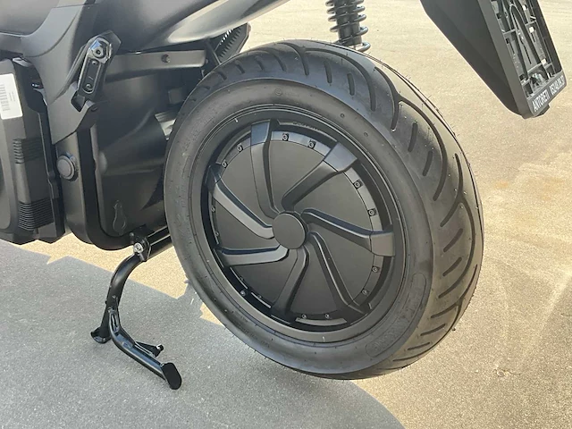 2023 silence s01 connected 125cc e-scooter - afbeelding 4 van  36