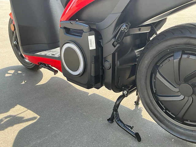2023 silence s01 connected 125cc e-scooter - afbeelding 5 van  36