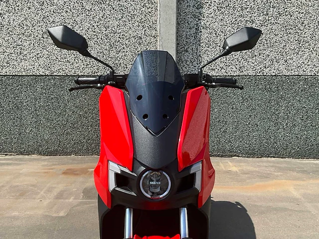 2023 silence s01 connected 125cc e-scooter - afbeelding 14 van  36