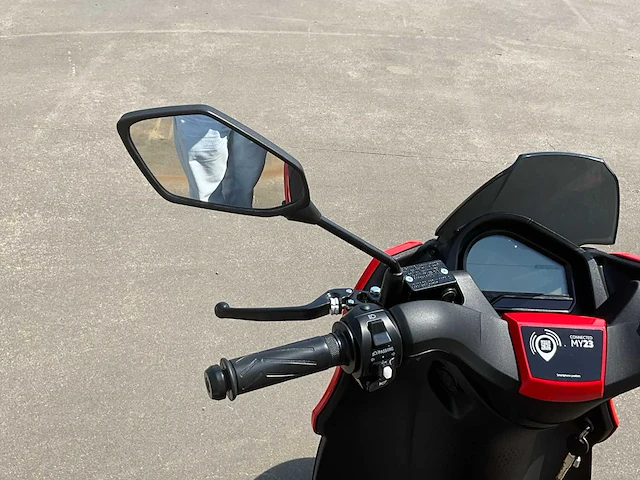 2023 silence s01 connected 125cc e-scooter - afbeelding 16 van  36