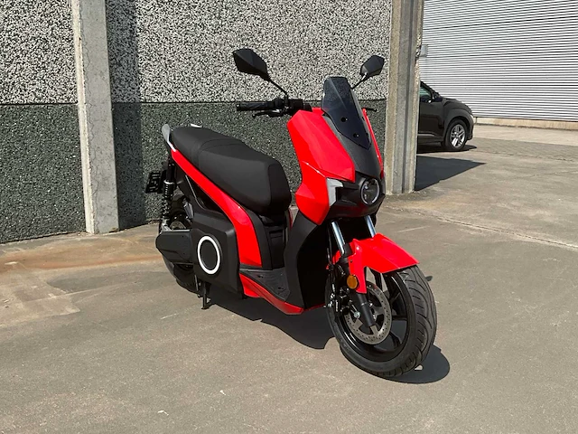 2023 silence s01 connected 125cc e-scooter - afbeelding 32 van  36