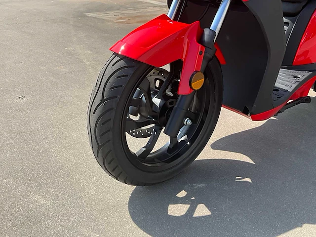 2023 silence s01 connected 125cc e-scooter - afbeelding 34 van  36