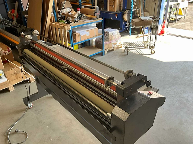2023 sky skyblade-1650 grootformaat lamineermachine - afbeelding 2 van  11