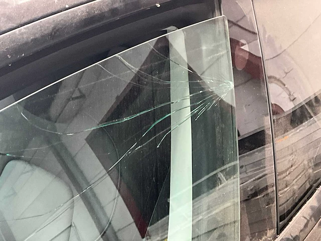 2023 tesla model 3 - afbeelding 13 van  26