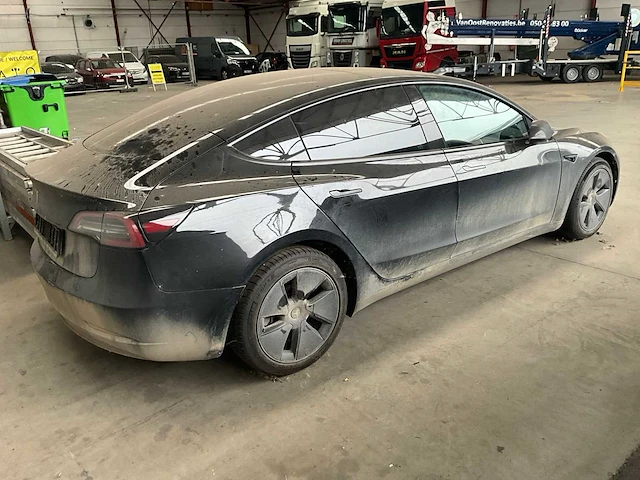2023 tesla model 3 - afbeelding 21 van  26