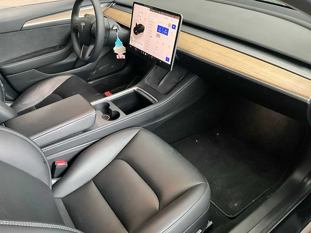 2023 tesla model 3 - afbeelding 26 van  26