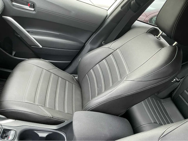 2023 toyota corolla cross hybride personenauto - afbeelding 15 van  36