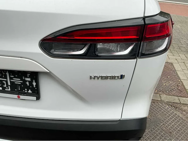 2023 toyota corolla cross hybride personenauto - afbeelding 33 van  36