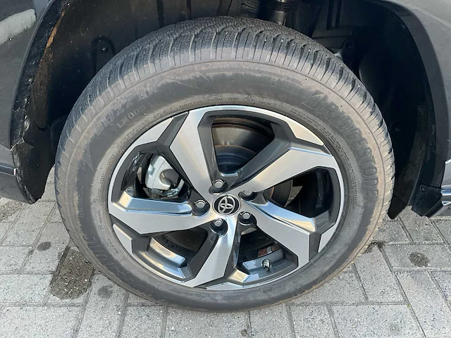 2023 toyota rav 4 plug-in hybrid - afbeelding 26 van  43