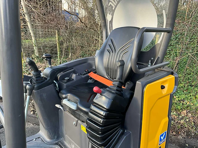 2023 volvo ecr18 elektrische minigraafmachine - afbeelding 6 van  25